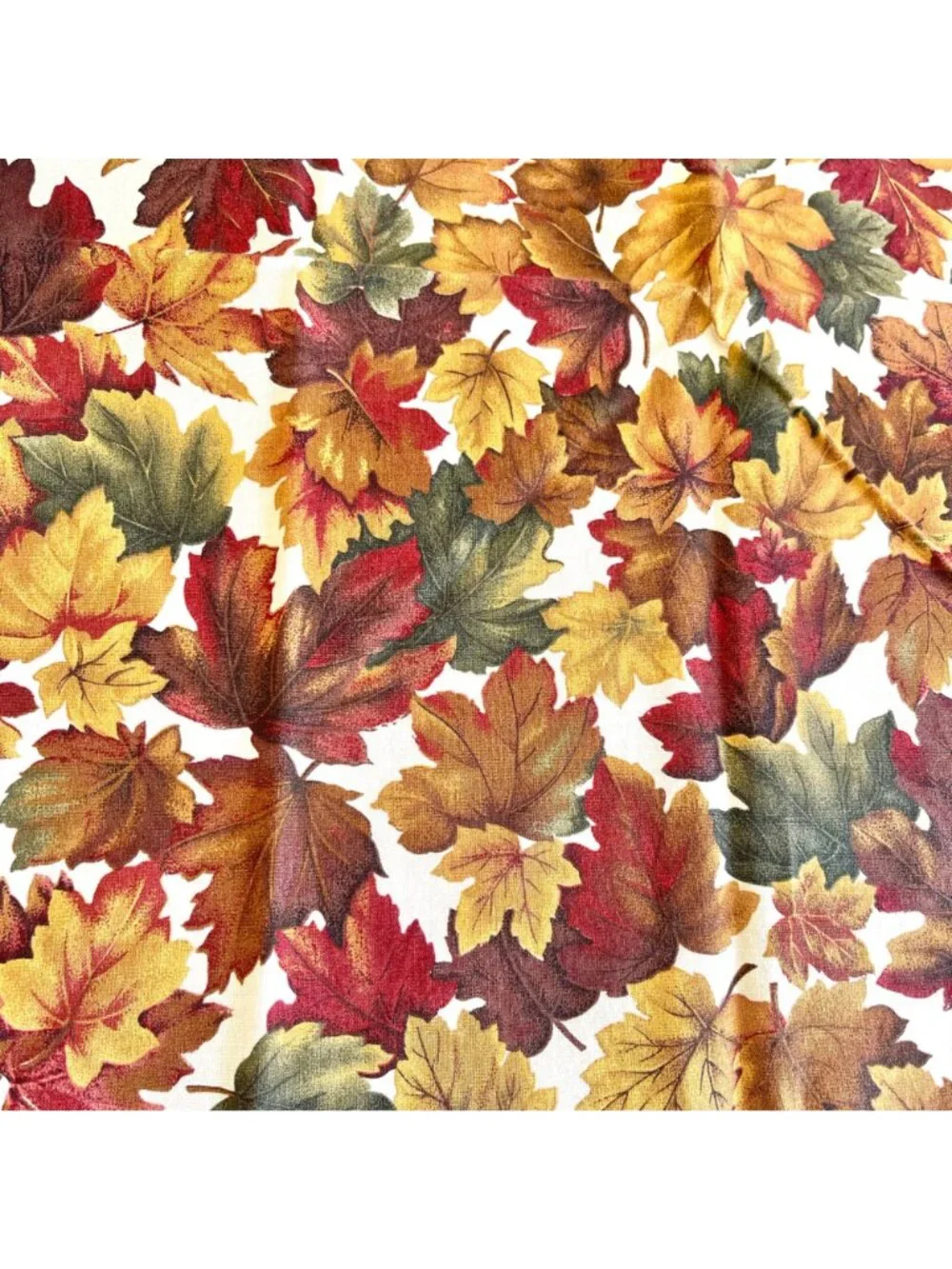 Vintage 80s Autumn Fall Leaves Cloth Napkins with Clear Acrylic Napkin Rings Set